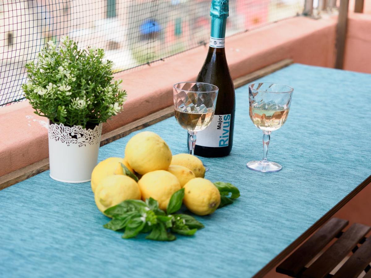 베르나차 Casa Teresa With Ac And Balcony 아파트 외부 사진